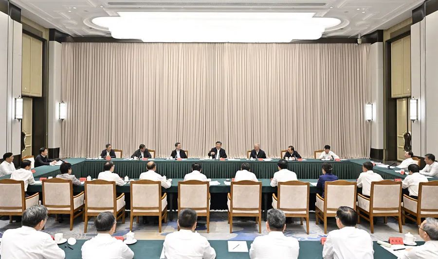 【前沿】儲能|習(xí)近平：加快發(fā)展風(fēng)電、光電等清潔能源，建設(shè)風(fēng)光火核儲一體化能源基地